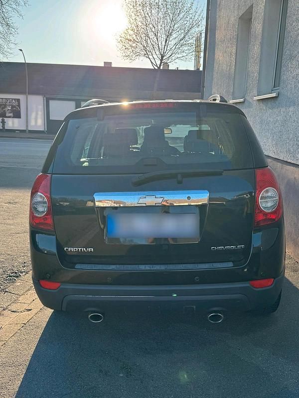 Gebraucht Chevrolet Captiva 184 PS (135 kW) 2009 Schwarz SUV
