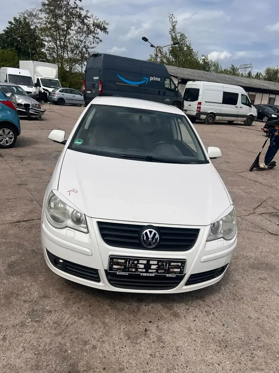 Gebraucht VW Polo 80 PS (58 kW) 2008 Weiß Kleinwagen