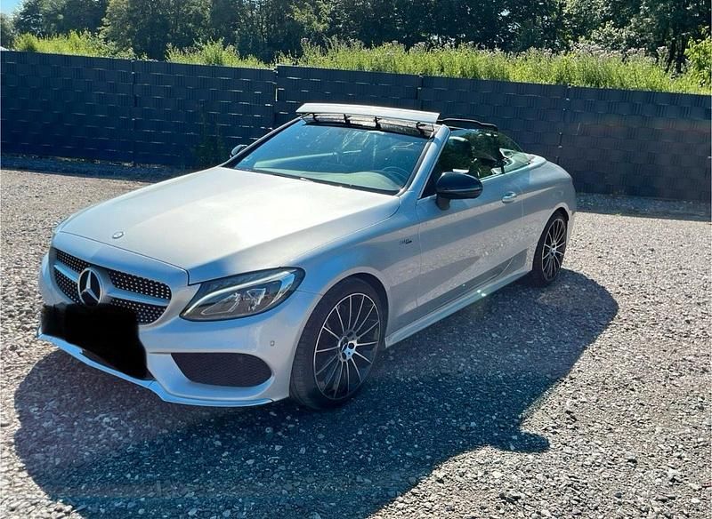 Gebraucht Mercedes C220 AMG line 170 PS (125 kW) 2017 Silber Cabrio