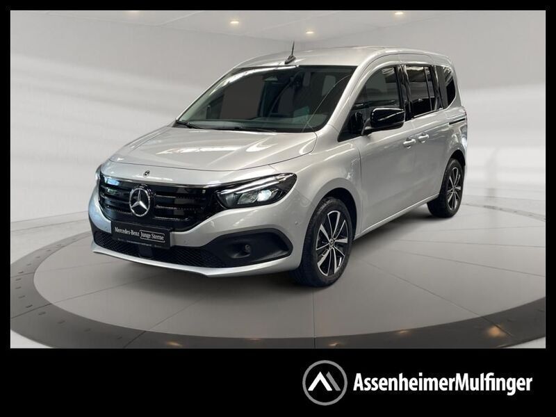 Helvinsilber metallic Gebraucht 2023 Mercedes EQT200 Progressive Van / Kleinbus | 25.669 € (Superpreis) - Bild 1/4