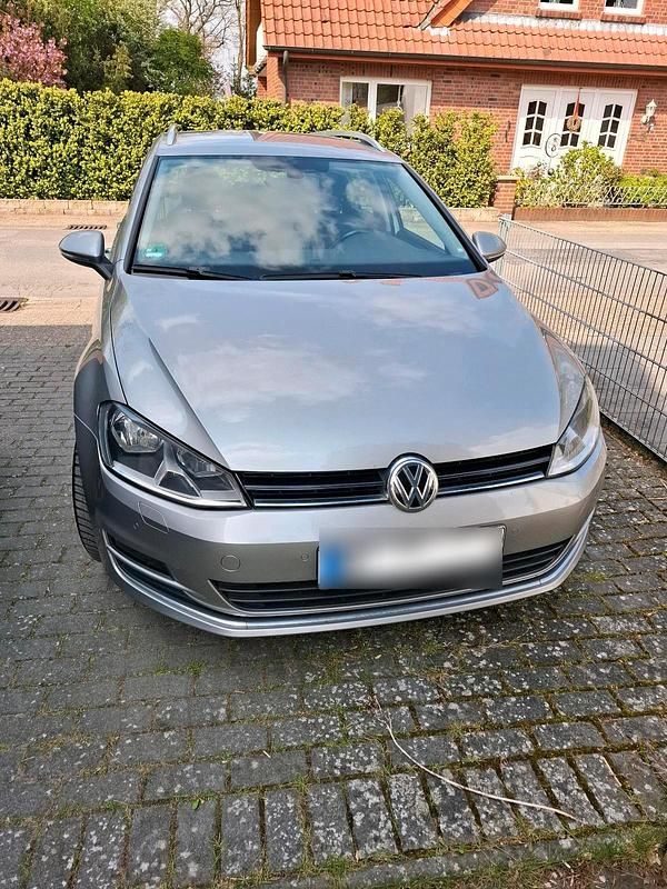 Second-hand VW Golf VII 110 CP (80 kW) 2017 Gri Break