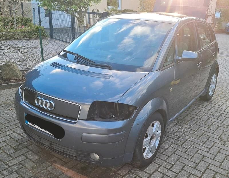 Second-hand Audi A2 75 CP (55 kW) 2002 Gri Hatchback