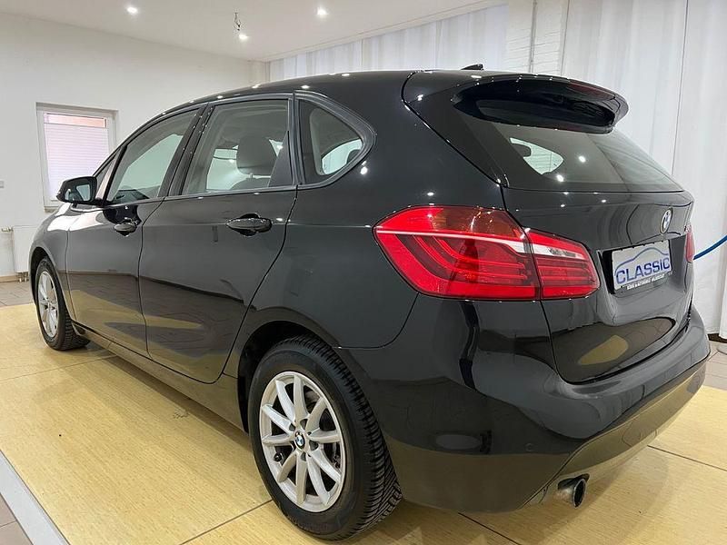 Gebraucht BMW 218 Active Tourer 136 PS (100 kW) 2015 Schwarz Van / Kleinbus