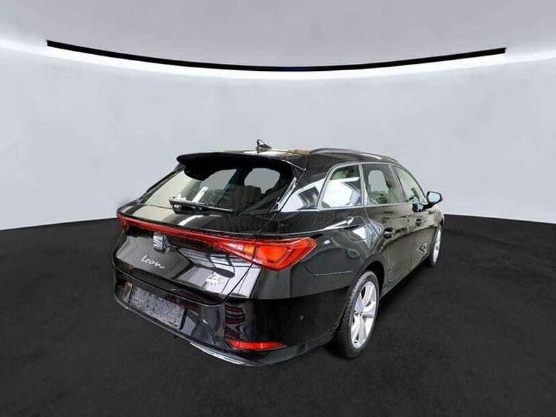 Gebraucht Seat Leon FR 204 PS (150 kW) 2022 Schwarz Limousine