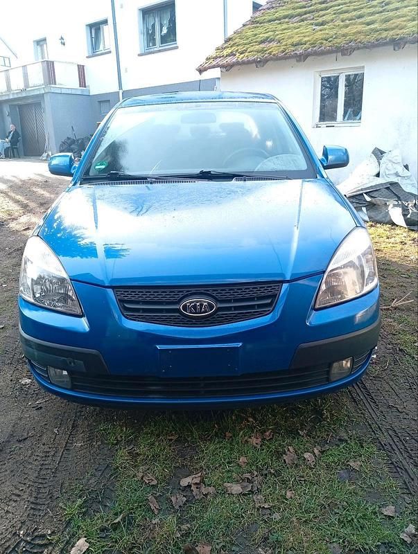 Gebraucht Kia Rio 97 PS (71 kW) 2008 Blau Kleinwagen