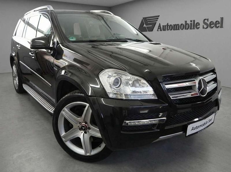 Gebraucht Mercedes GL350 265 PS (194 kW) 2010 Peridotbraun SUV