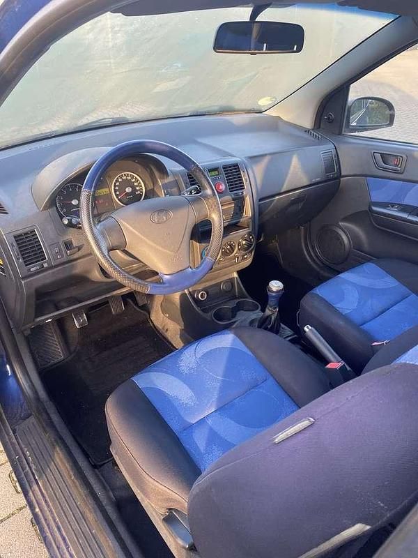 Gebraucht Hyundai Getz Basis 67 PS (49 kW) 2007 Blue onyx Kleinwagen