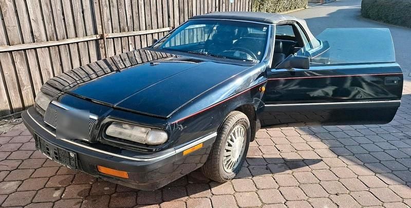 Schwarz Gebraucht 1993 Chrysler Le Baron Cabrio | 2.500 € - Bild 1/4
