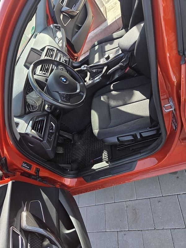 Gebraucht BMW 118 136 PS (100 kW) 2017 Orange Kleinwagen