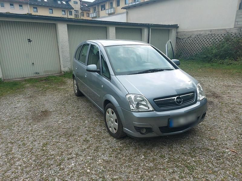 Grau Gebraucht 2007 Opel Meriva Van / Kleinbus | 1.500 € (Fairer Preis) - Bild 1/4
