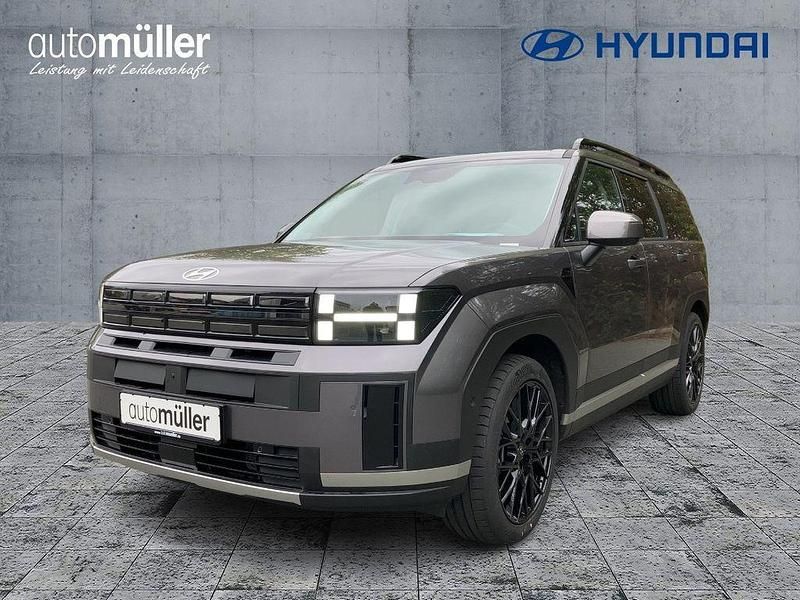 Grau magnetic grey / met Gebraucht 2024 Hyundai Santa Fe Intro Edition SUV | 47.722 € - Bild 1/4