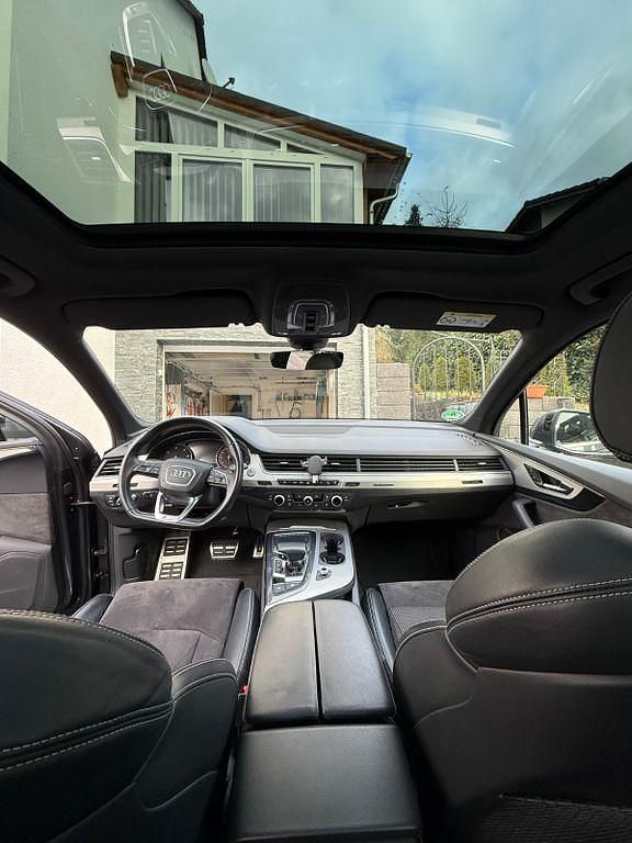 Silber Gebraucht 2017 Audi Q7 S-Line SUV | 32.500 € (Guter Preis) - Bild 1/4