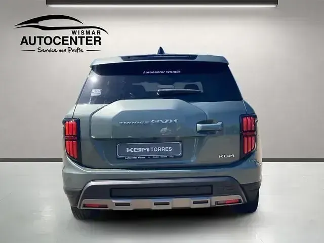 Gebraucht KGM Torres EVX 152 kW (207 PS) 2024 Grün SUV