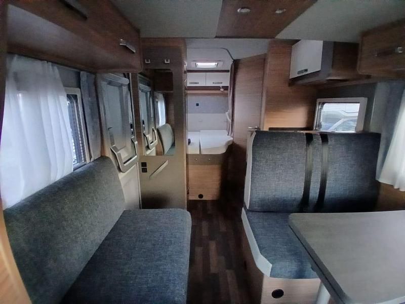 Gebraucht Weinsberg CaraSuite 140 PS (102 kW) 2025 Lanzarote grau Van