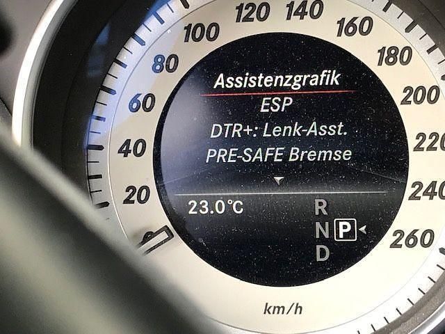 Gebraucht Mercedes E250 Avantgarde 204 PS (150 kW) 2015 Grau Kombi