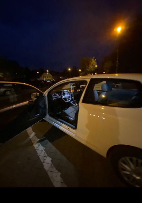 Gebraucht VW Golf VI Style 80 PS (58 kW) 2010 Weiß Kleinwagen