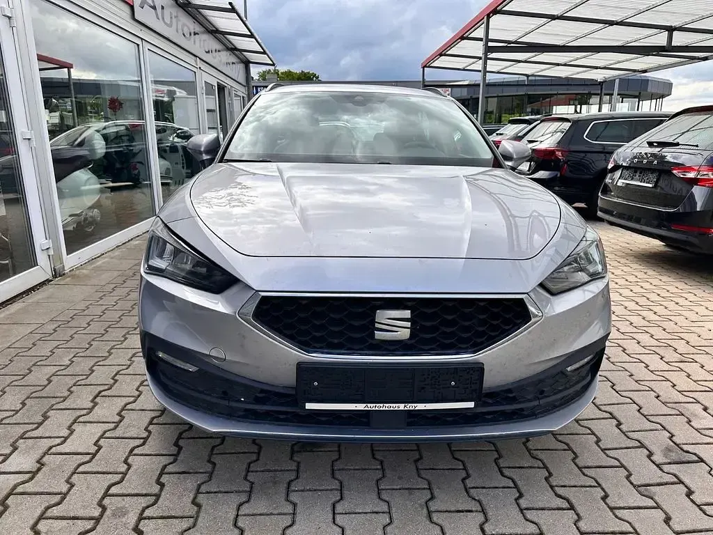 Gebraucht Seat Leon Style 116 PS (85 kW) 2022 Silber Limousine