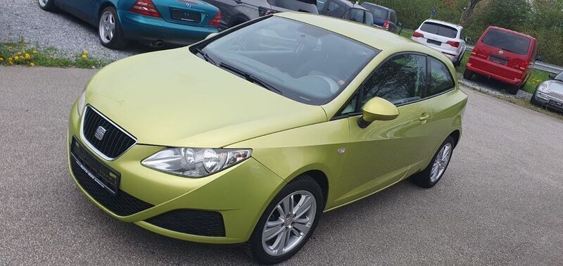 Gelb Gebraucht 2009 Seat Ibiza SC Style Kleinwagen | 2.200 € (Fairer Preis) - Bild 1/4