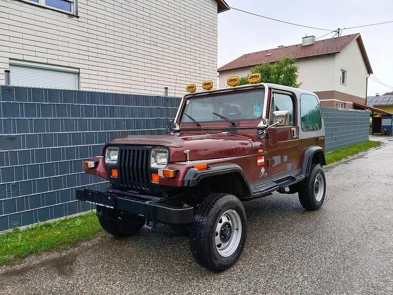 Rot Gebraucht 1989 Jeep Wrangler SUV | 6.390 € - Bild 1/4