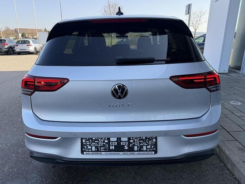 Gebraucht VW Golf VIII Active 116 PS (85 kW) 2023 Silber Limousine