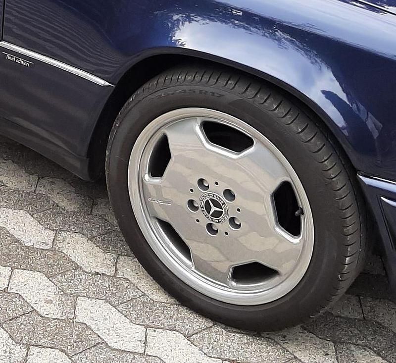 Gebraucht Mercedes E220 Edition 150 PS (110 kW) 1996 Blau Cabrio