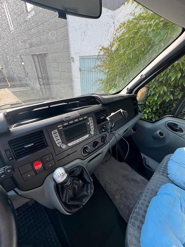 Gebraucht Ford Transit 116 PS (85 kW) 2011 Weiß Limousine