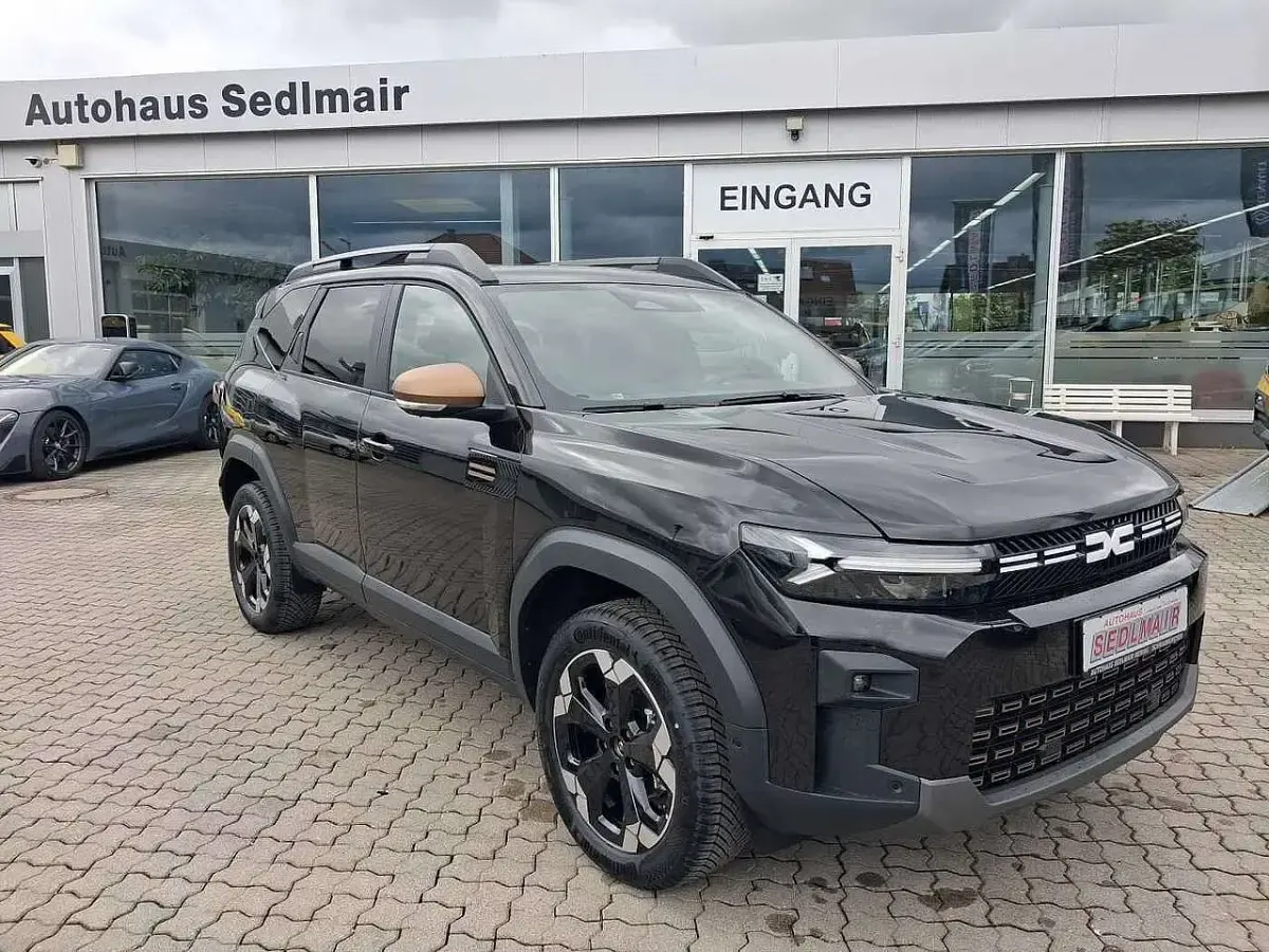 Neu Dacia Bigster Extreme 154 PS (113 kW) 2026 Pearl black SUV