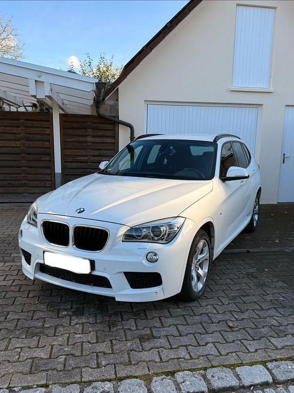 Weiß Gebraucht 2014 BMW X1 M Sport SUV | 12.499 € (Fairer Preis) - Bild 1/4
