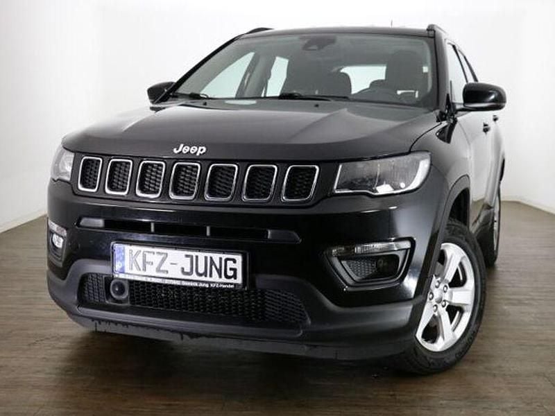Schwarz Gebraucht 2020 Jeep Compass Longitude SUV | 18.790 € (Etwas zu teuer) - Bild 1/4