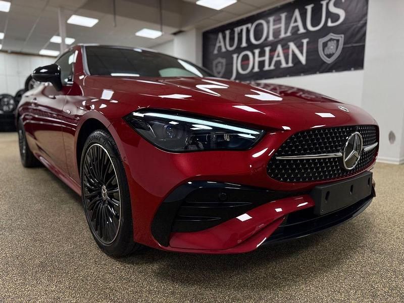 Rot Gebraucht 2024 Mercedes CLE300 AMG | 51.990 € (Fairer Preis) - Bild 1/4