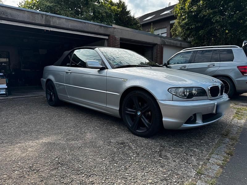 Gebraucht BMW 318 Cabriolet 147 PS (108 kW) 2007 Silber Cabrio