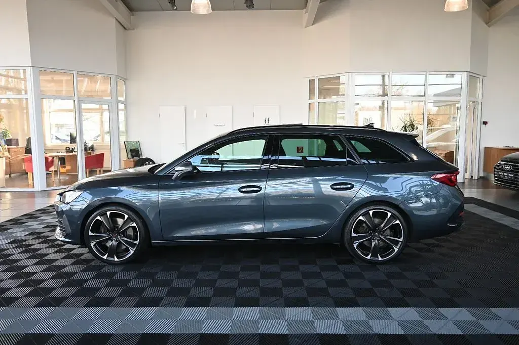 Gebraucht Cupra Leon VZ 310 PS (228 kW) 2021 Grau Limousine