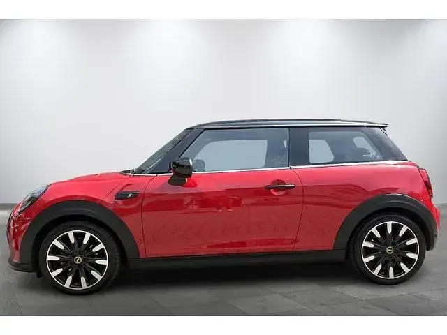Gebraucht Mini Cooper S Classic 135 kW (184 PS) 2022 Kleinwagen