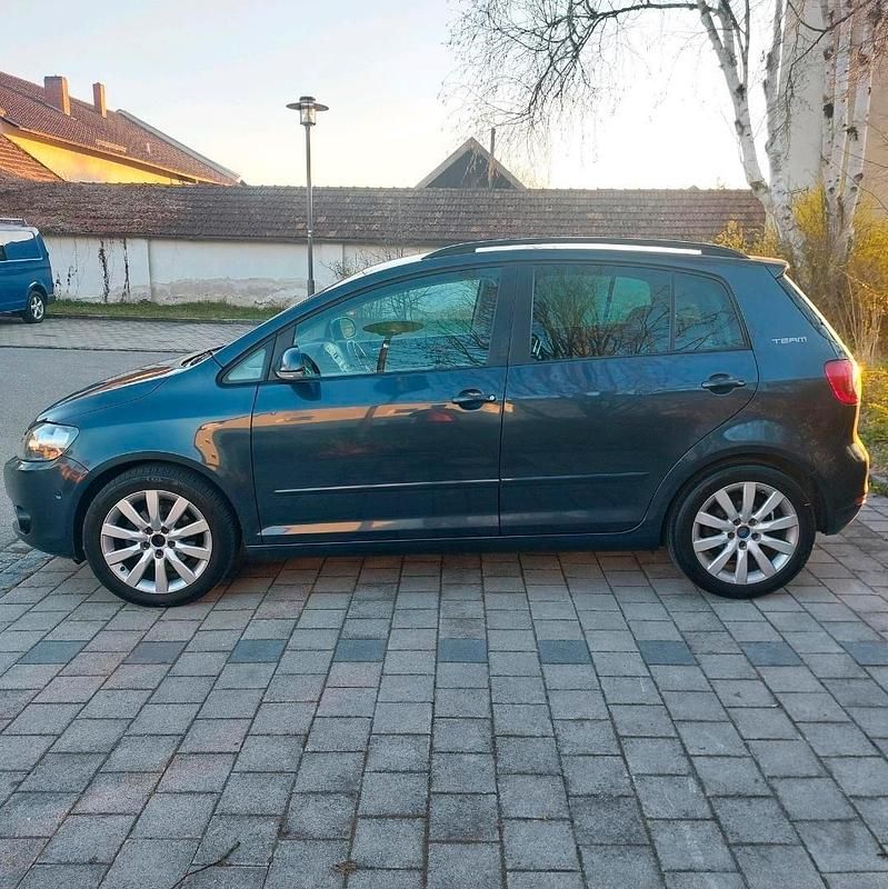Gebraucht VW Golf 105 PS (77 kW) 2011 Blau SUV