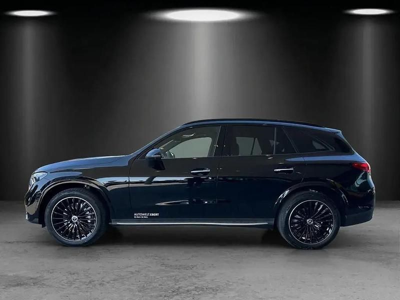 Gebraucht Mercedes GLC300 AMG 269 PS (197 kW) 2024 Unilack schwarz SUV