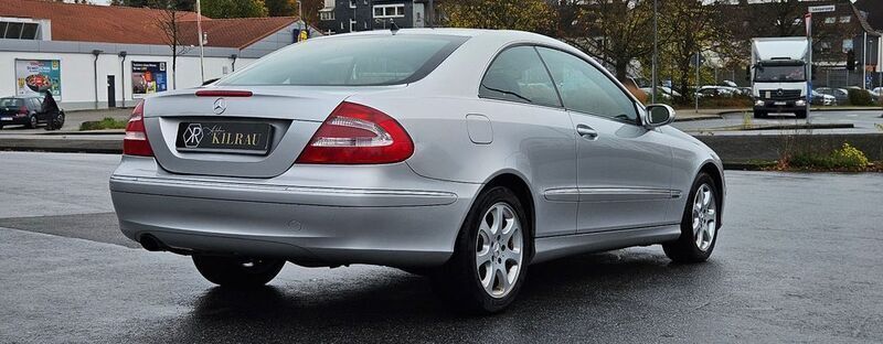 Gebraucht Mercedes CLK200 163 PS (119 kW) 2005 Silber Coupé
