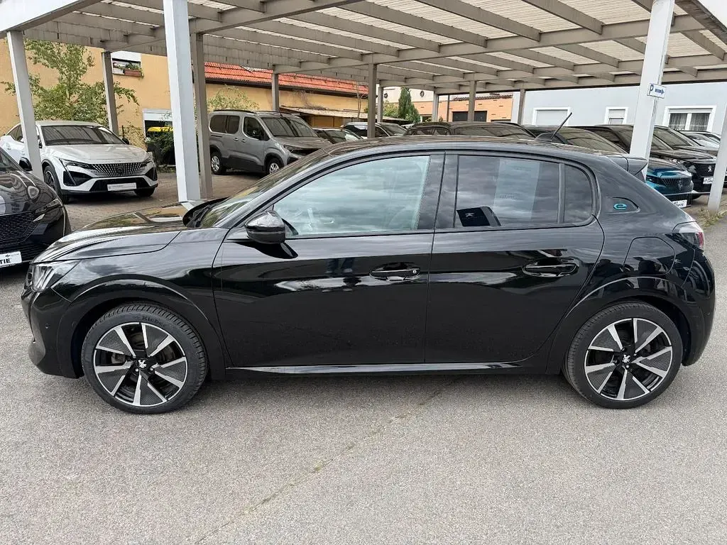 Gebraucht Peugeot e-208 GTi 100 kW (136 PS) 2022 Schwarz Kleinwagen