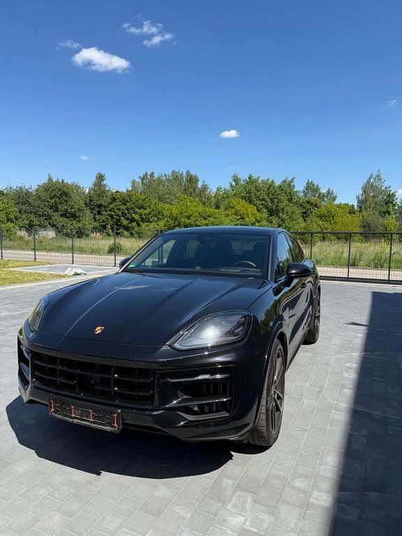 Schwarz Gebraucht 2024 Porsche Cayenne SUV | 110.670 € (Superpreis) - Bild 1/4