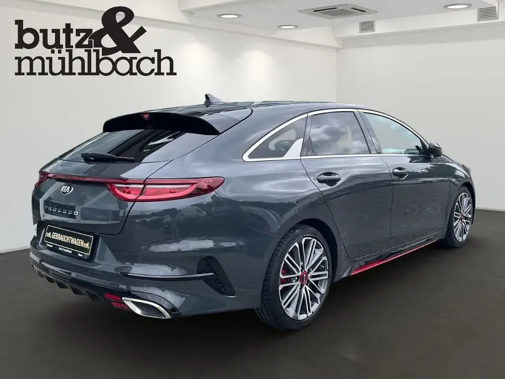 Gebraucht Kia ProCeed GT 204 PS (150 kW) 2020 Grau Kombi