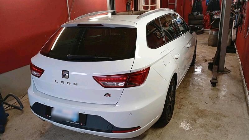 Usata Seat Leon FR 189 CV (139 kW) 2016 Bianco Station wagon