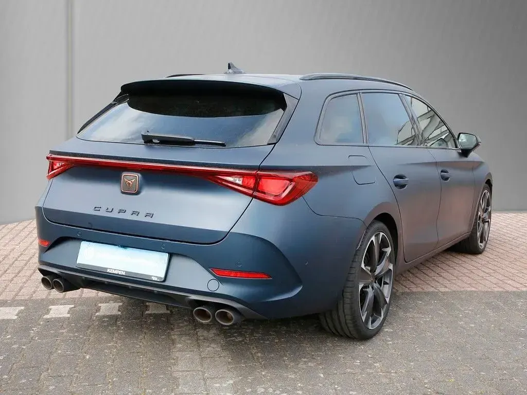 Gebraucht Cupra Leon VZ 310 PS (228 kW) 2024 Blau Limousine