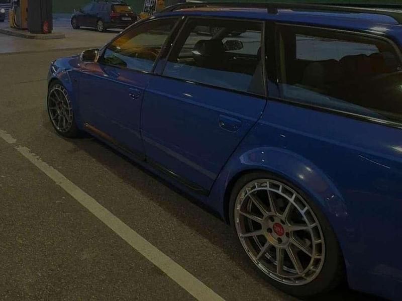 Blau Gebraucht 2001 Audi S6 Kombi | 12.000 € (Teuer) - Bild 1/4