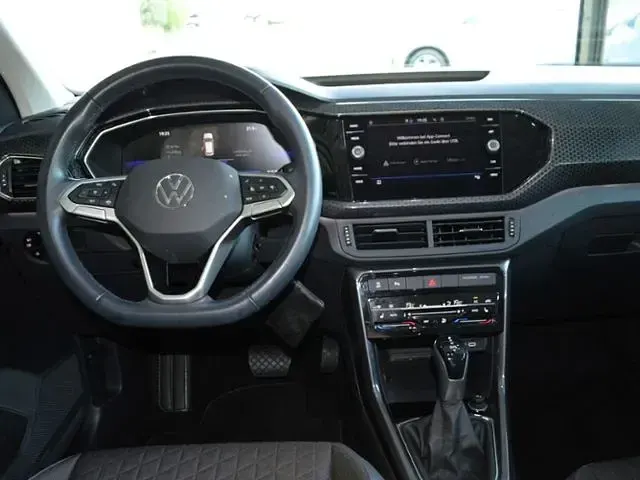 Gebraucht VW T-Cross Style 110 PS (80 kW) 2023 Grau SUV