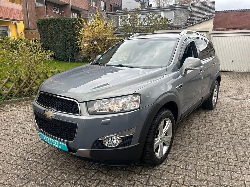 Gebraucht Chevrolet Captiva LTZ 184 PS (135 kW) 2012 Grau SUV
