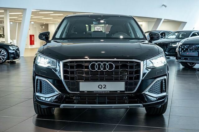 Gebraucht Audi Q2 Advanced Plus 150 PS (110 kW) 2025 Mythosschwarz metallic SUV