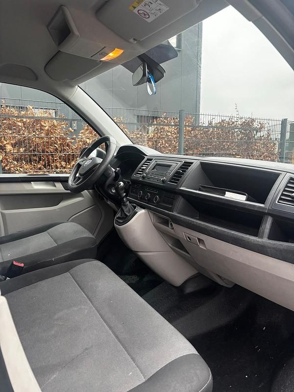 Gebraucht VW Transporter 84 PS (61 kW) 2016 Blau Van
