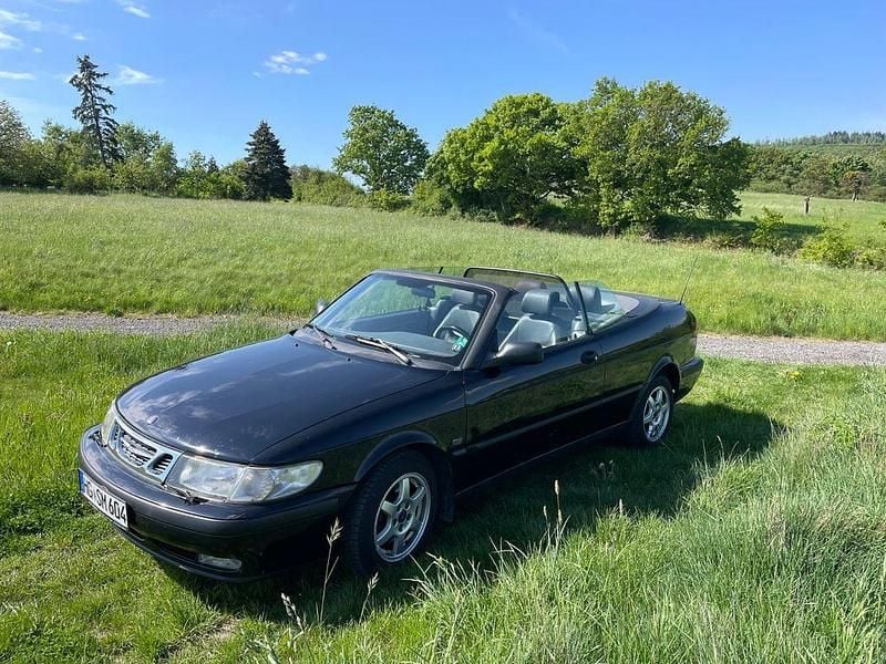 Schwarz Gebraucht 1999 Saab 9-3 Cabriolet Cabrio | 3.900 € (Etwas zu teuer) - Bild 1/4