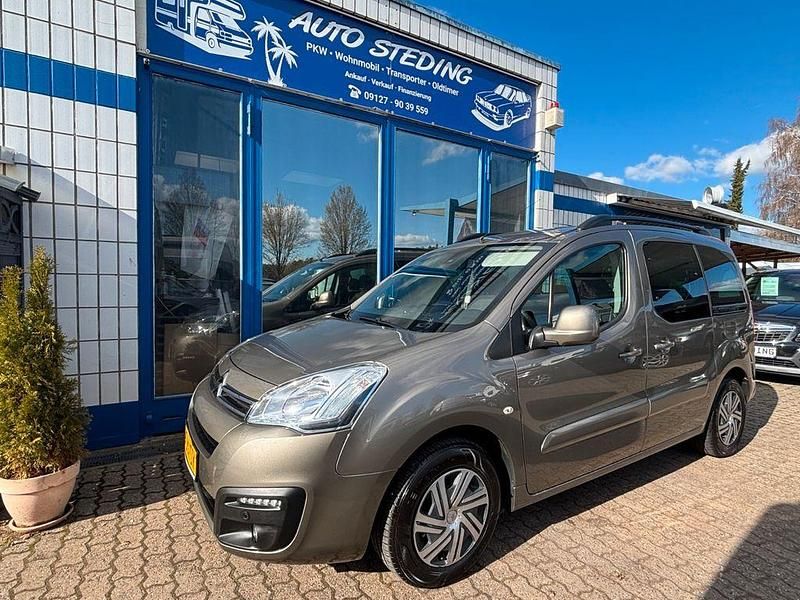 Gebraucht Citroën Berlingo Shine 99 PS (72 kW) 2016 Grau Van / Kleinbus