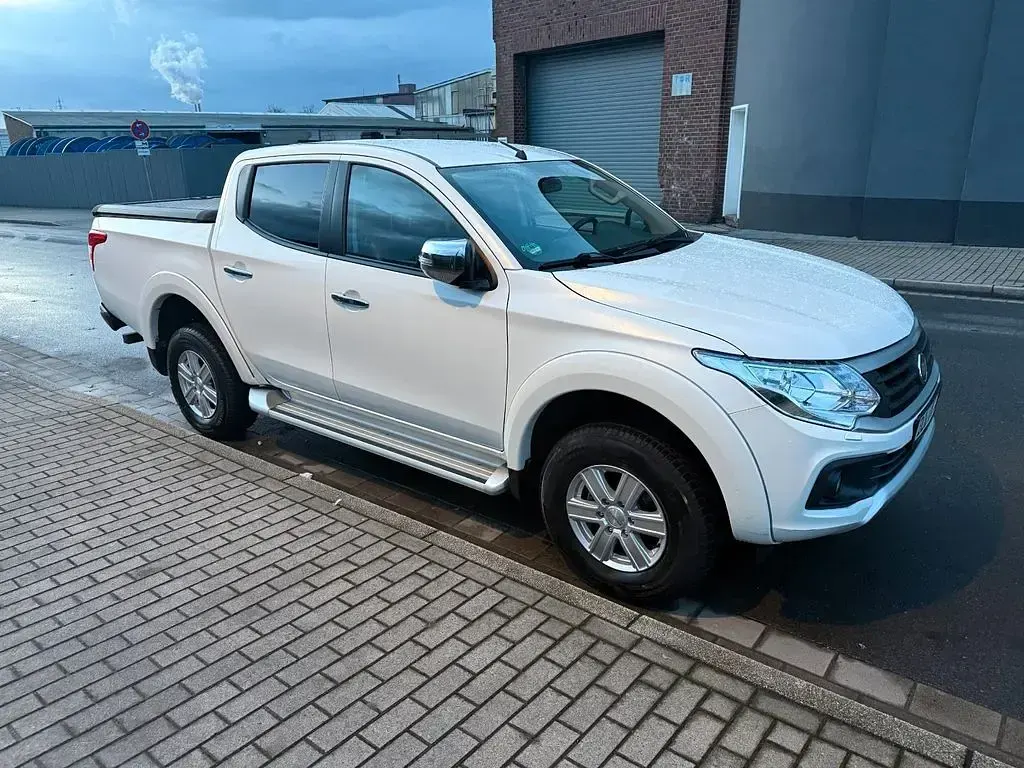 Gebraucht Fiat Fullback 246 PS (180 kW) 2017 Weiß Pickup