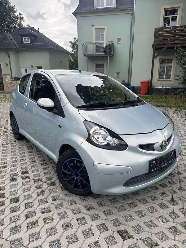 Gebraucht 2005 Toyota Aygo Kleinwagen | 800 € (Superpreis) - Bild 1/4
